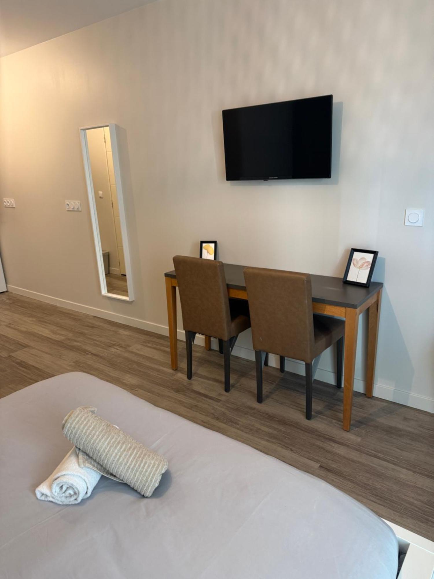 Provencal - Proche D'aix En Provence Apartment Eguilles